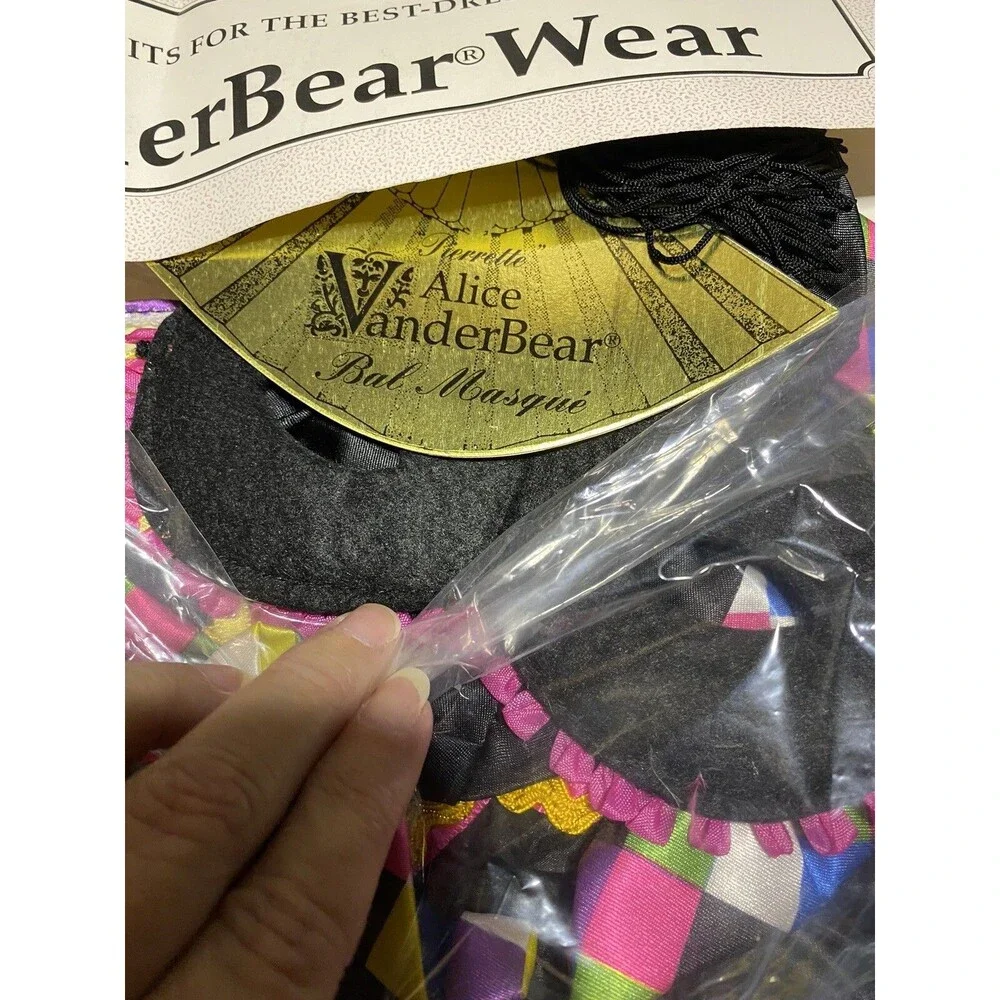 Vanderbear Wear Alice Ball Masque Outfit Legendary Party Collection 1991